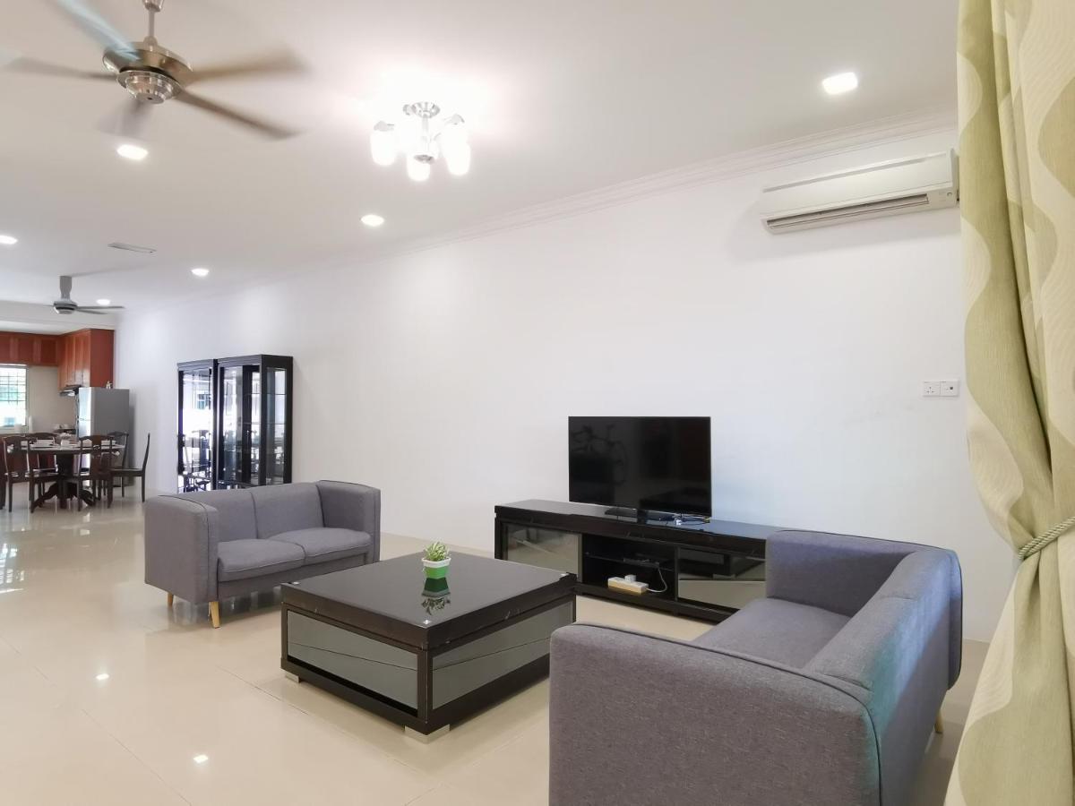 Nansang One Homestay 8Pax 4Rooms 诗巫 外观 照片